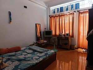 bán nhà mặt phố ngô quyền, quận 10, tp.hcm, 10,3 tỷ, 43m2, view đẹp, chính chủ