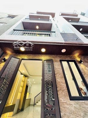 nhà đẹp dân xây - thang máy - hàng xóm vinhomes riverside, phúc lợi, long biên, hn, 41m2 6.99 tỷ