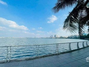 bán nhà mặt phố tại đường từ hoa 383m2, giá 319 tỷ. tây hồ