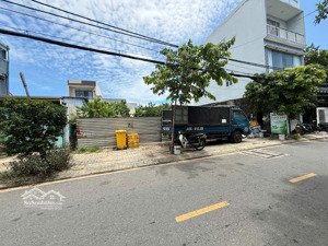 **chuyển nhượng lô đất mặt tiền diện tích khủng đường lê văn thứ, sơn trà.