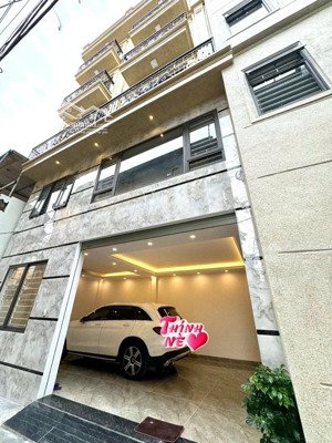chủ cần bán gấp hạ sốc 1 tỷ nhà đẹp thạch bàn 6 tầng thang máy, ô tô ngủ trong nhà