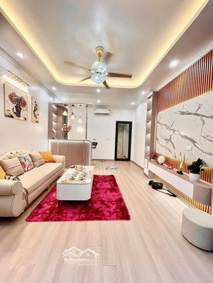 bán nhà thái hà 40m, 5 tầng thang máy, phân lô ô tô đỗ cửa