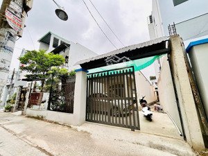 bán nhà cấp 4, diện tích 215 m2, p. đông hưng thuận, q12.