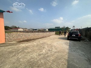 đất nghỉ dưỡng siêu đẹp lô góc sát đường trục chính