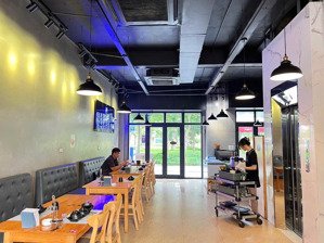 bán nhanh căn shophouse view quảng trường dự án vinhomes imperia giá tốt nhất. lh 