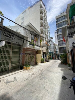 bán nhà khu vực quân trấn, hùng vương, khu phố tây - nha trang - cách biển 500m