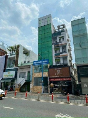 25 tỷ- building mt phan đình phùng cách quận 1 chỉ 100m, phú nhuận - hầm 6 tầng, 4,5x16m