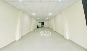 cho thuê mặt bằng văn phòng có hầm để xe tầng 1 đẹp trống thông suốt trung tâm biên hòa