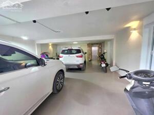 Bán nhà phố Láng Hạ 95m2, 8 tầng 2 mặt ô tô dòng tiền 120tr/tháng VIP Đống Đa