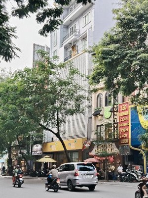 bán nhà mặt phố hai bà trưng,dt 93m, mt 7m, 6 tầng, gần ngã 4 lê thanh nghị, giá hạt dẻ chỉ 28 tỷ