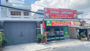 chủ kẹt bán căn nhà mặt tiền sổ riêng thổ cư gần ca phường trảng dài -tiện ở kinh doanh cho thuê