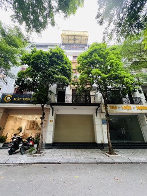 bán lk đẹp nhất nguyễn tuân , 72m2,mt:5,5m, giá:42,5tỷ. thang máy,dòng tiền 65tr/tháng .