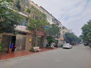 CẦN BÁN NHÀ HOÀN THIỆN 80M2 – LK8 KDT TÂN TÂY ĐÔ (0915458886)