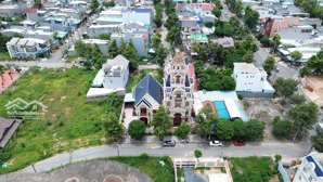 chính chủ bán gấp biệt thự hoàng gia 5 sao 1 trệt 3 lầu ngay kdc đà lạt 2 dĩ an hcm