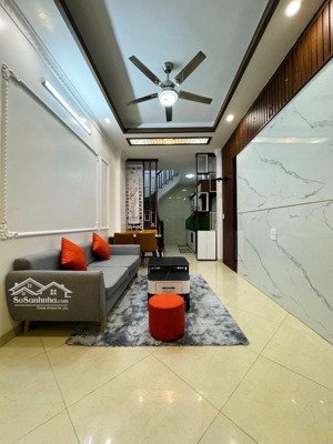 nhà đàm quang trung - full nội thất - ô tô đỗ gần - 300m aeon