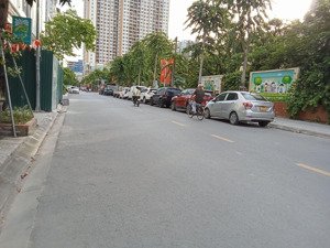 lô đất đấu giá quyền lực, 36 tỷ, 122m2, mt 6.1m, yên xá - thanh trì, kinh doanh, văn phòng, dịch vụ