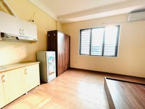 bán ccmn 6 tầng thang máy, ô tô đỗ cửa, 46m (dt thực 50m), 8 phòng khép kín, phú đô nam từ liêm,