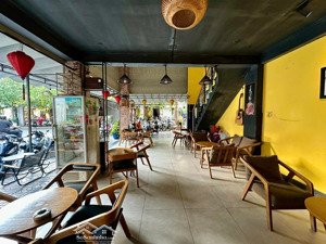 đầu tư ! góc 2mt độc lập, dòng tiền cao, kinh doanh mọi ngành nghề, 6.1x20 6 tầng.