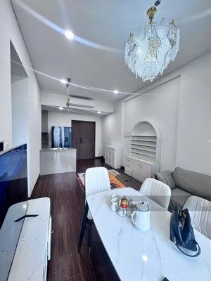 chính chủ bán căn 3n2 m2.18a vinhomes ocean park, giá 5.85 tỷ, nội thất cao cấp