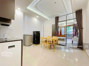căn hộ 1 phòng ngủ ban công mặt tiền ngay trần quang khải - chợ tân định - cầu kiệu - hai bà trưng