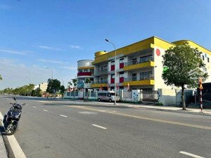 cần bán đất cự khối 120 m mt 10m. dường ô tô tránh xe máy giá đầu tư