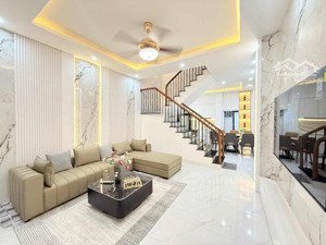 căn duy nhất phố kim ngưu 46m², 4 tầng, full nội thất