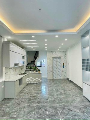 siêu nét- bán nhà dòng tiền cao cấp mặt ngõ- 7t- thang máy- 12 phòng khép kín trung tâm ba đình