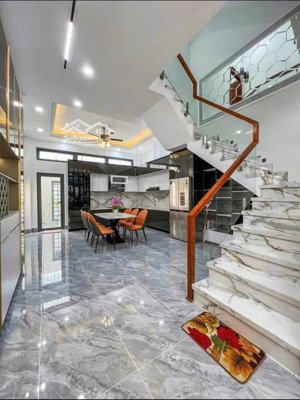 nhà đẹp nguyễn văn quá, q. 12, 52m2 nhỉnh 2 tỷ, sổ hồng chính chủ