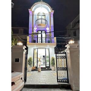 MỞ BÁN SIÊU PHẨM NHÀ 3 TẦNG Gần Chợ Vỹ Dạ, TP Huế.️