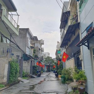 bán nhà gía tốt (1.3.89) - 4ty4- p.linh xuân