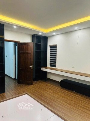 bán nhà phân lô đào tấn, mặt ngõ 5m, ô tô vào, 43m², kinh doanh, nhà đẹp