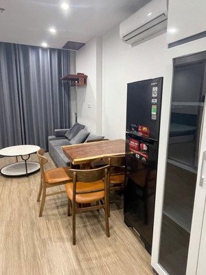 cho thuê căn 2pn, sa3, vinsmart city, full nội thất, giá chỉ 10 triệu/tháng. lh 