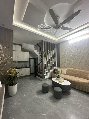 nhà đẹp thái thịnh - ngõ nông thoáng sáng - 5 tầng ở ngay.