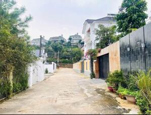 BÁN ĐẤT HAI BÀ TRƯNG HẺM XE Ô TÔ NHỎ CHỈ 4,4 TỶ