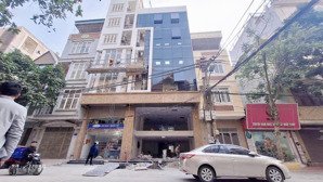 cho thuê văn phòng bùi huy bích - hoàng mai. diện tích 25m2. giá 4,2 triệu/th