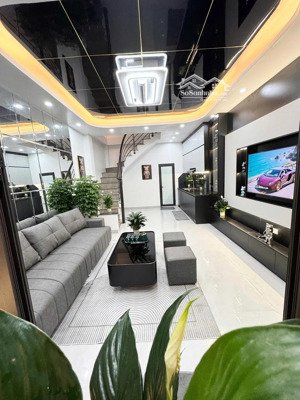 cực hiếm trong tầm tiền - khâm thiên trung tâm đống đa - nội thất sang xịn mịn - sổ đỏ chính chủ