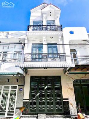 nhà mới thuyết kế hiện đại 1 trệt 2 lầu kdc thới thựt 1, gia bán chỉ