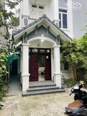 bán nhà biệt thự ngọc thuỵ, long biên: 128m, 4 tầng, giá 21,5 tỷ: dân xây, biệt thự đẳng cấp