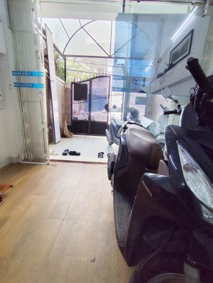 hàng hiếm, nhà 4 tầng, dt; 51m2, hxh 8m nguyễn cửu vân, giá chỉ 11,8 tỷ