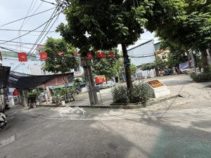 bán đất mậu lương 45m2, ô tô đỗ cửa, sân vui chơi ,vài m ra trục đường chính mậu lương nhỉnh 10 tỷ