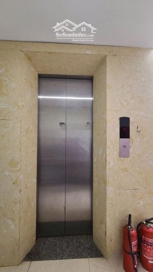 tôi cho thuê nhà căn góc, đẹp, phố minh khai, pccc, thang máy; nhà hàng, kd, vp 227m2* 8.5t- 95 tr