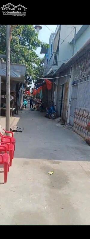 Nhà chỉ 1 tỷ xíu nhà rộng 1 trệt 1 lửng 3,1mx10m đường 3m thới tam thôn 6 hóc môn