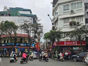 hot! cho thuê nhà mặt phố xã đàn 200m2 x 4 tầng, mặt tiền 12m, giá thuê 200 triệu, dễ nhận diện