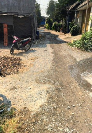 bán gấp đất hẻm xe hơi gần khu làng đai học, cách quốc lộ 1k hơn 500m
