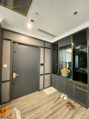 hot chuyển nhượng căn hộ góc 2 ngủ đẳng cấp, nội thất gần 1 tỷ view siêu đẹp siêu đỉnh