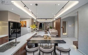 cho thuê căn hộ river side.3pn.dt:140m. giá30triệu.lh: nam phong