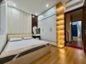 Bán nhà phố Phạm Ngọc Thạch 40m2, 4 tầng cực phẩm 2 mặt ngõ rộng hiếm Đống Đa