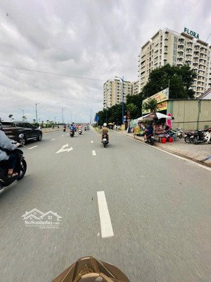 chỉ 12.4 tỷ -nhà đẹp 4 tầng 90m2- khu nam long đối diện the gobol city