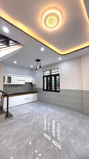 bán nhà hẻm xe tải hẻm 1 sẹc lê văn khương, q12 giá 886 triệu