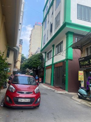 bán nhà liễu giai thông vạn bảo, ba đình. lô góc 2 mặt thoáng ô tô đỗ. sổ đỏ phân lô 4 cạnh